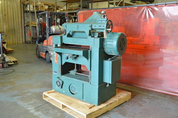 Used 24 Inch Planer with Helical Head - Oliver Model: 299D - Detail 2