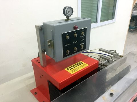 Used Unique Raised Panel Door Machine - Model: 250 - Photo 4