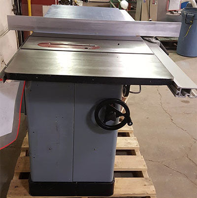 Used Delta Table Saw - Model 34-806 - Photo 3