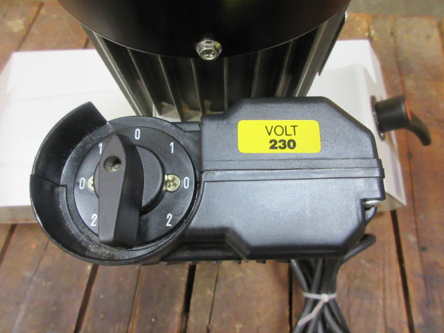 Used Heavy Duty Power Feeder - 3 Roll - 4 Speed - Steff Model 2034 - Photo 4