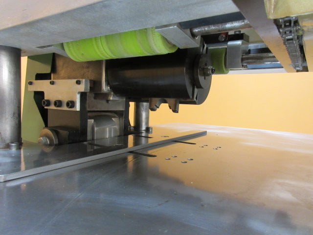 Used Mikron Arch Mould Shaper - Model: M652R - Detail 5