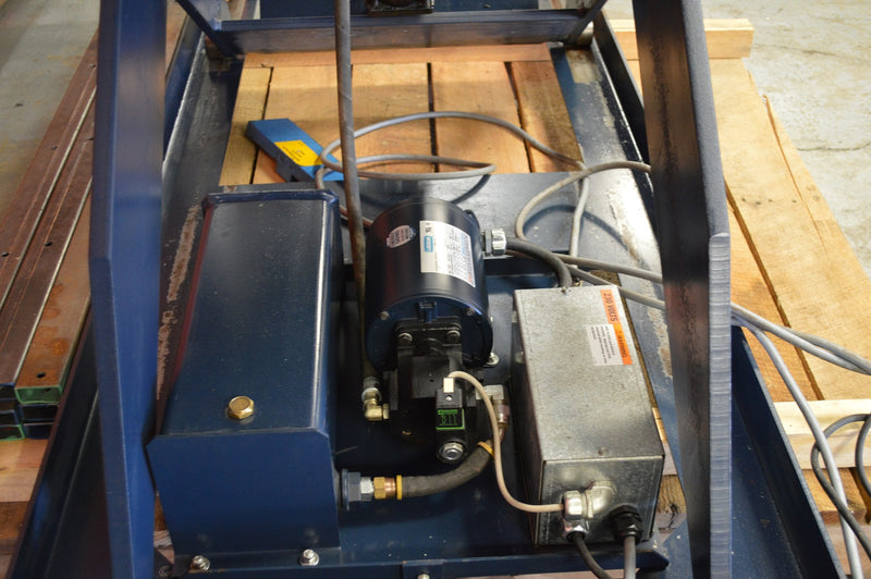 Used Vestil Lift Equipment with 2,000 lb capacity - Model: EHLT-3060-2-43 - Photo 4