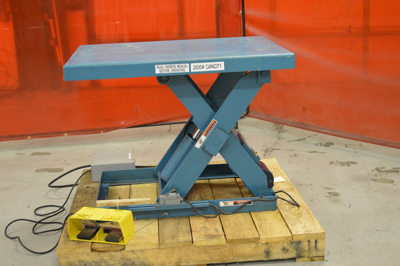 Used Advanced Equipment Scissor Lift Table- Photo 1