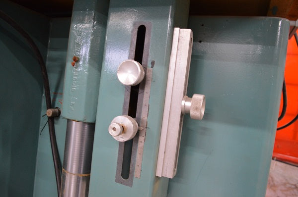 Used Sicotte Vertical Boring Machine - Model J-3-H-6 - Detail 8