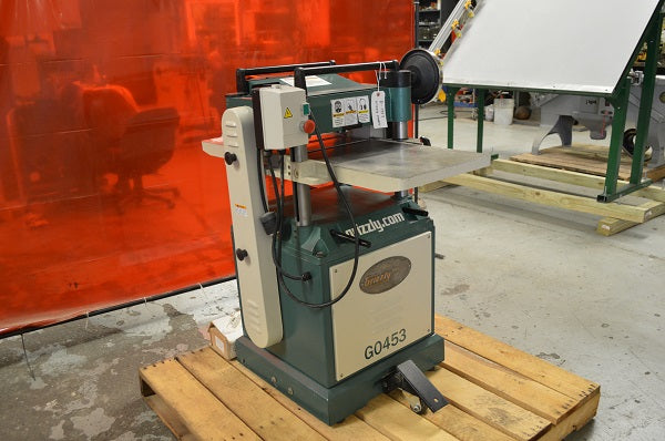 Used Grizzly 15 Inch Planer w/Byrd Tool Shelix Helical Head - Model G0453 - Detail 1