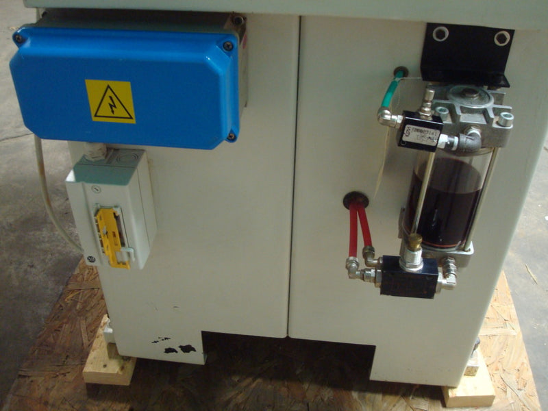 Used Omga1/2 Lap Notcher Model TI3350 with Omga FP4000 Feed & Out Feed Bench - Photo 5