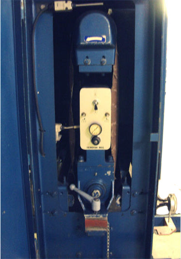 Used AEM Single Head Wide Belt Sander - Detail 7