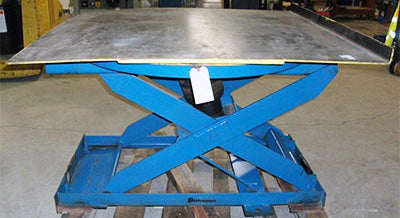 Used Bishamon  Lift with Turn Table - Model EZ-30 - Photo 2