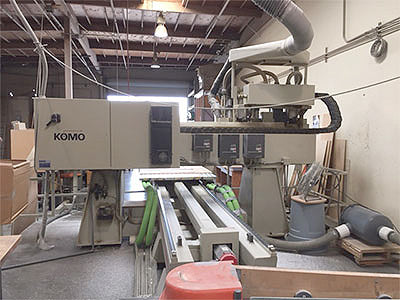 Used Komo 3-Axis Twin Spindle - Fixed Bridge CNC Router - Model: VR512 - Photo 2